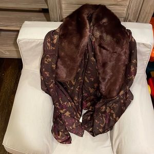 NWT Henri Bendel New York Camo Faux Fur Silk Scarf